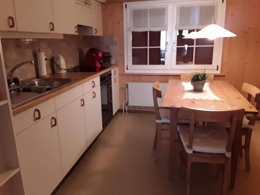 Zwinglis Ferienwohnung Rosi Nesslau Екстериор снимка